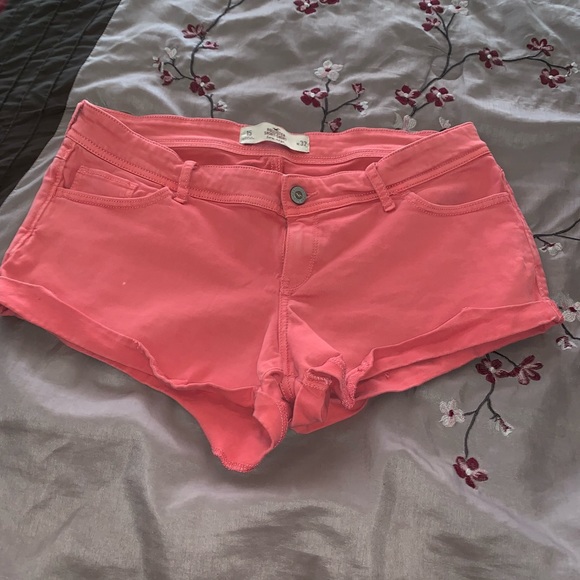 Hollister Pants - Hollister shorts